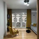 Appartamento Double Near Square 2 Balconies Bucarest