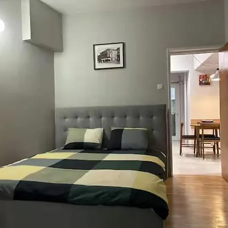 Double Near Square 2 Balconies * 布加勒斯特